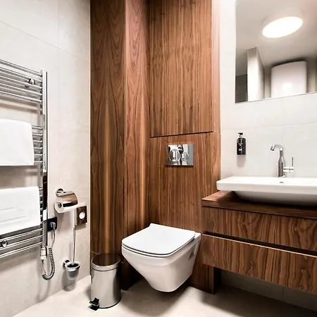 Royal Village - Royal Views Apartment Maly Slavkov