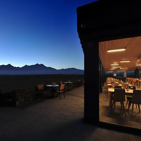 Royal Village - Royal Views Apartment *