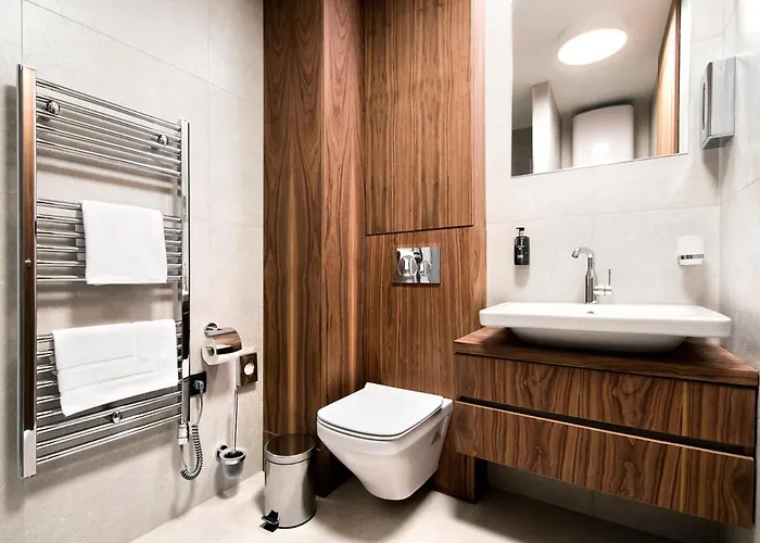 Royal Village - Royal Views Apartamento Maly Slavkov