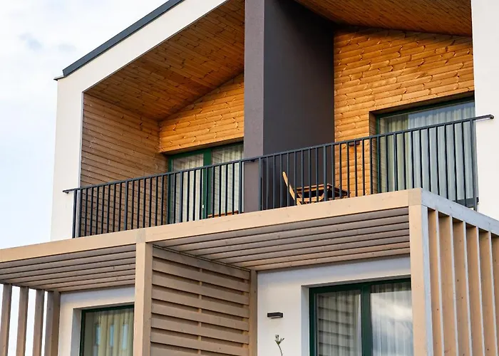 Royal Village - Royal Views Apartamento Maly Slavkov